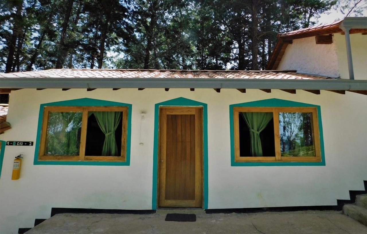 Bacoa Hostel Guatapé Εξωτερικό φωτογραφία
