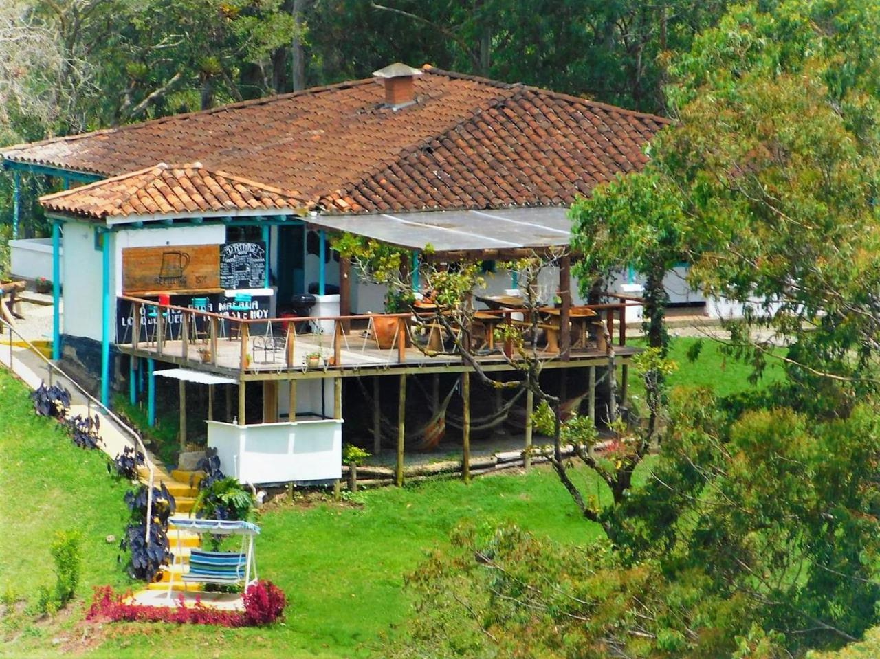 Bacoa Hostel Guatapé Εξωτερικό φωτογραφία
